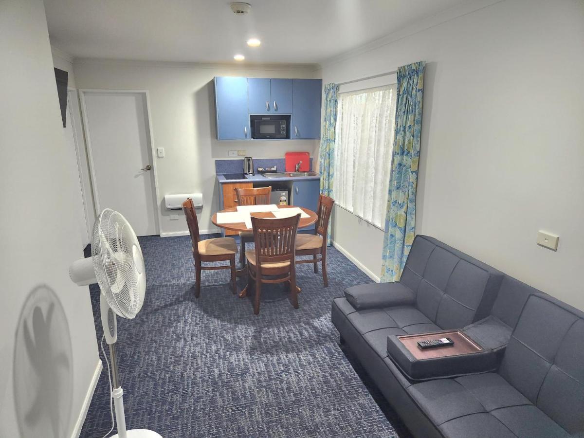 אוקלנד Botany Palms Motel מראה חיצוני תמונה